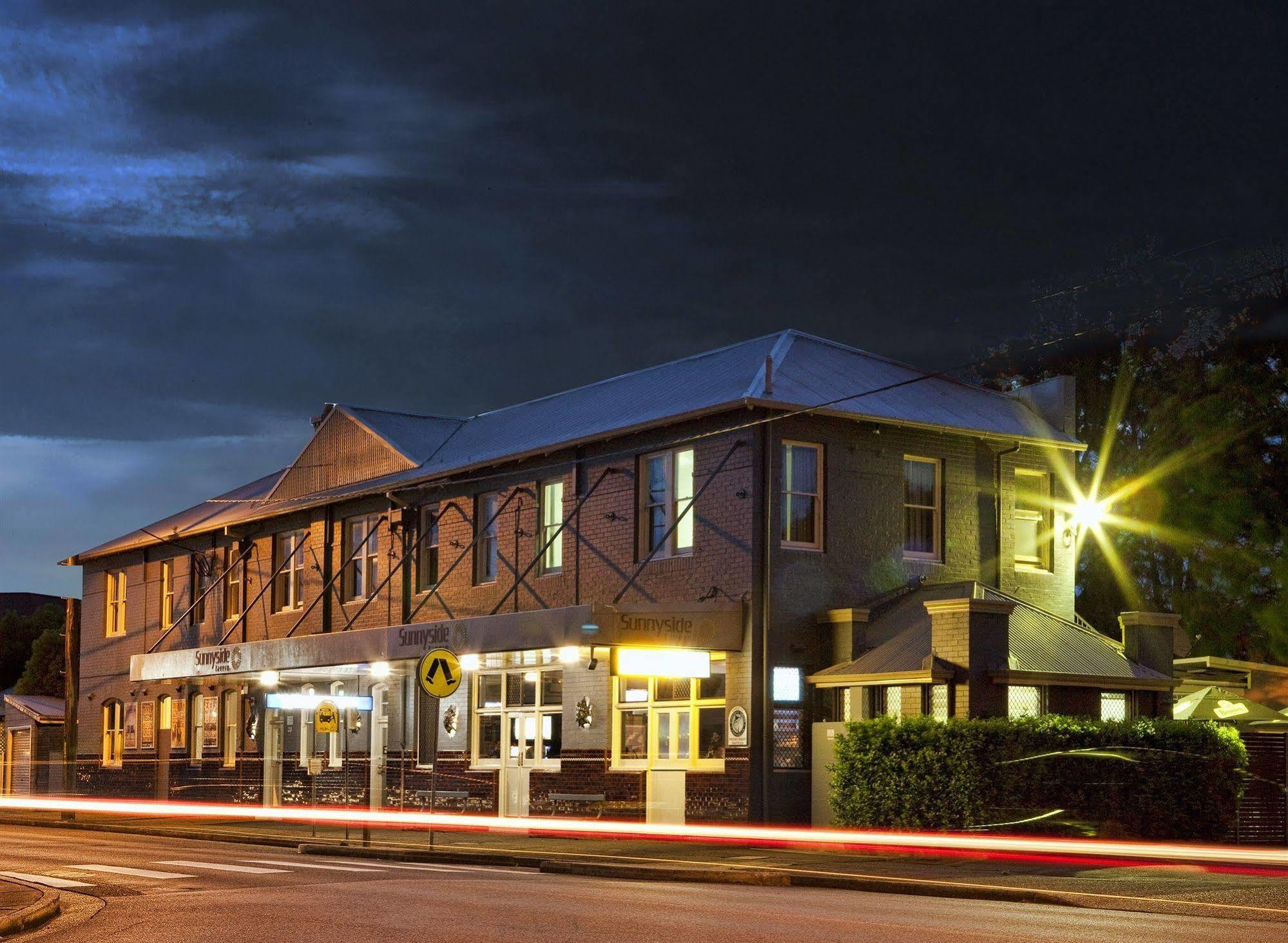 The Sunnyside Tavern, Broadmeadow Hotel Newcastle Exterior photo